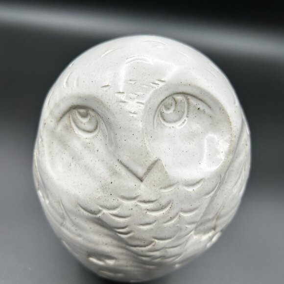 Frye Pottery White Glazed Owl Sculpture Signed Studio Gingko Leaf Rustic Owl - Picture 2 of 8